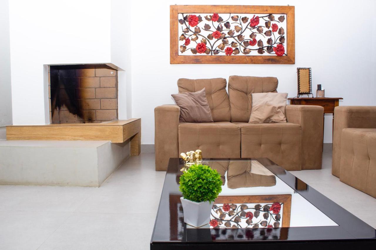 Apto. 3 Dorm. Entre Da Cal E Lagoa Violao Apartment *